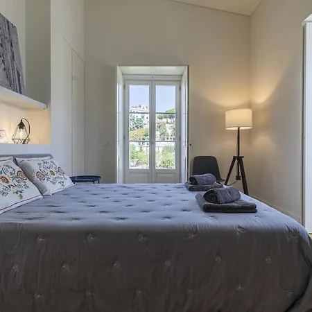 Lagares 74 * 리스본